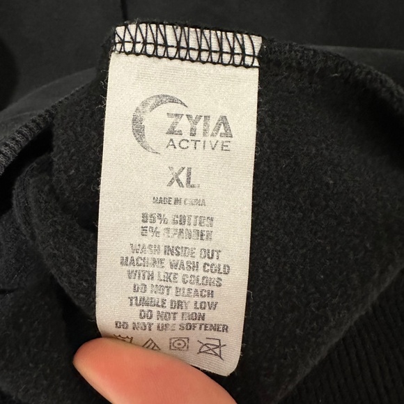 ZYIA Active Black “Relaxation” Hoodie Women’s XL (fits L) - Picture 7 of 10